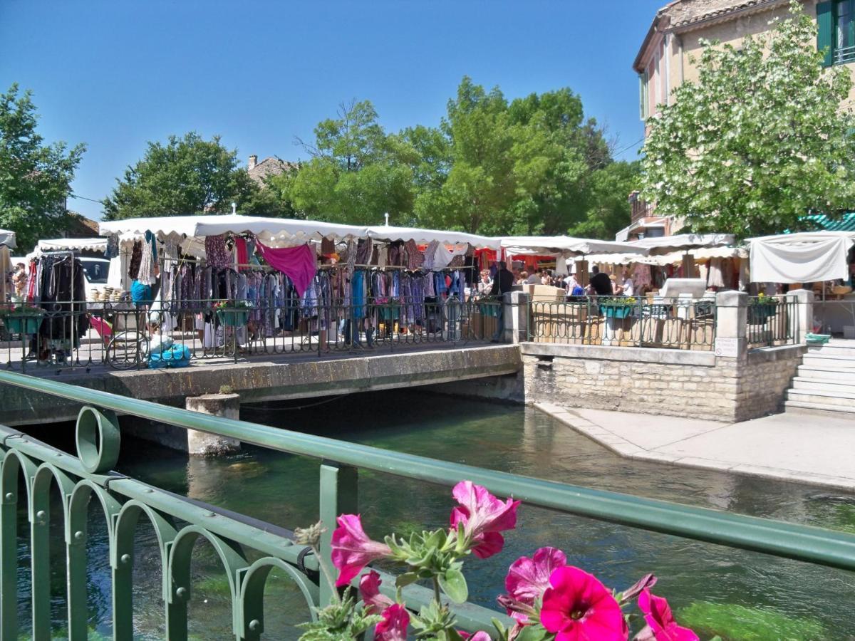 Le Petit Studio - 15 m2 - Centre Ville - Sorgue à 50 m LʼIsle-sur-la-Sorgue Exterior foto